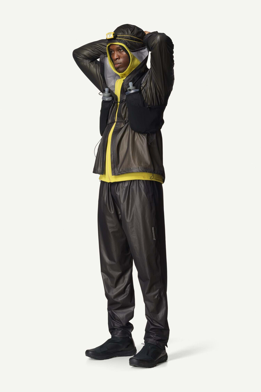 mのオレンジパンツ