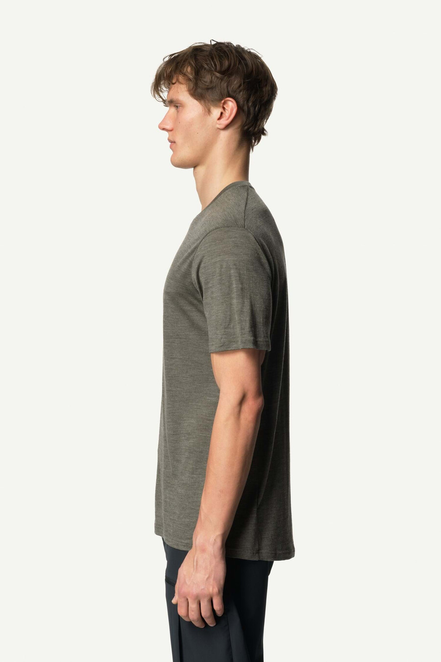 mのアクティビストtシャツ
