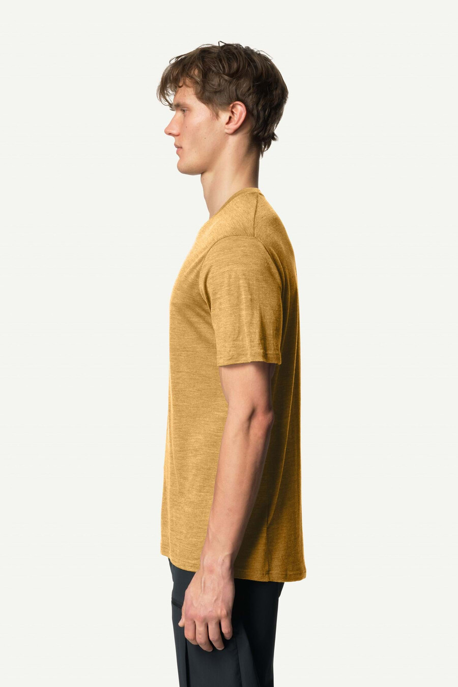 mのアクティビストtシャツ