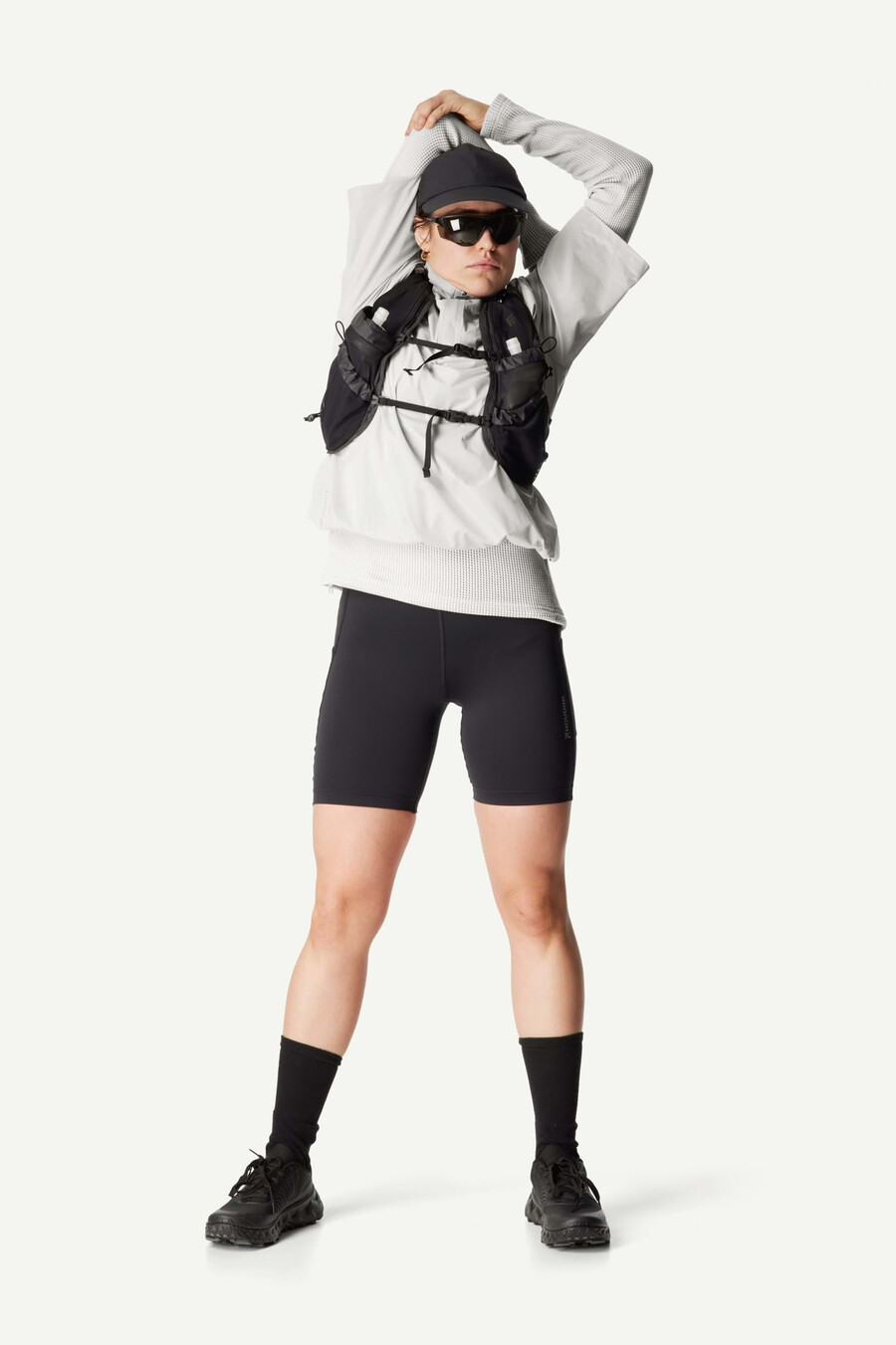 wのオレンジtシャツ