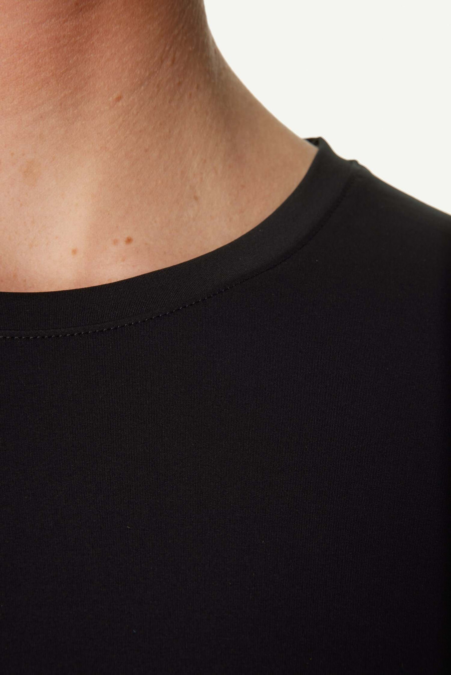 ws ペース エア ls tシャツ